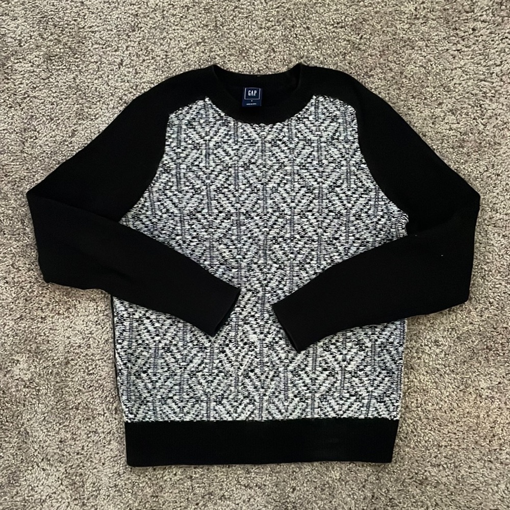Gap Women’s Textured Sweater - Size Small